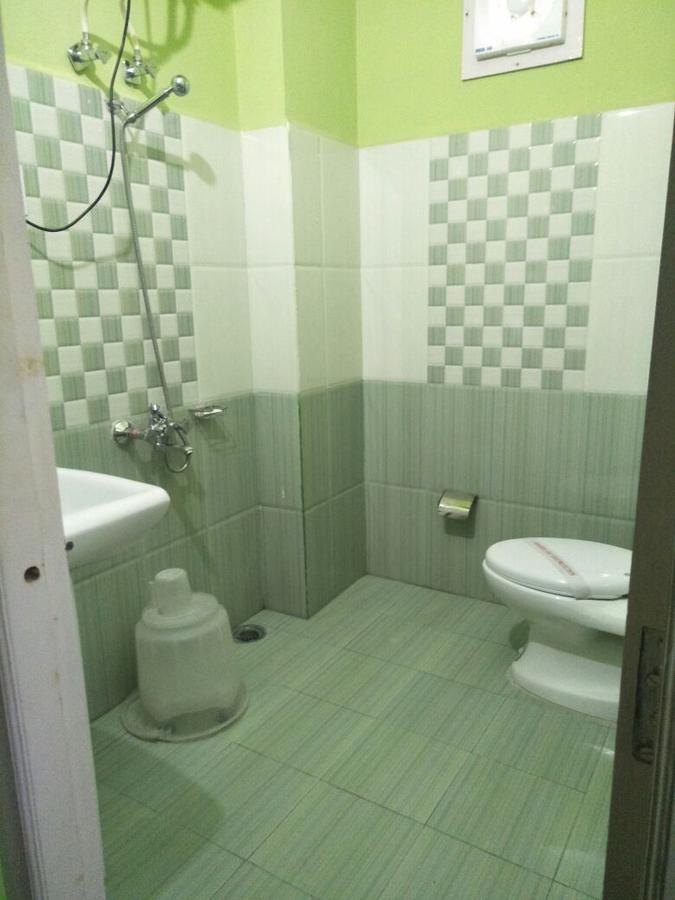 Hotel Mansarovar Banjar Ngoại thất bức ảnh