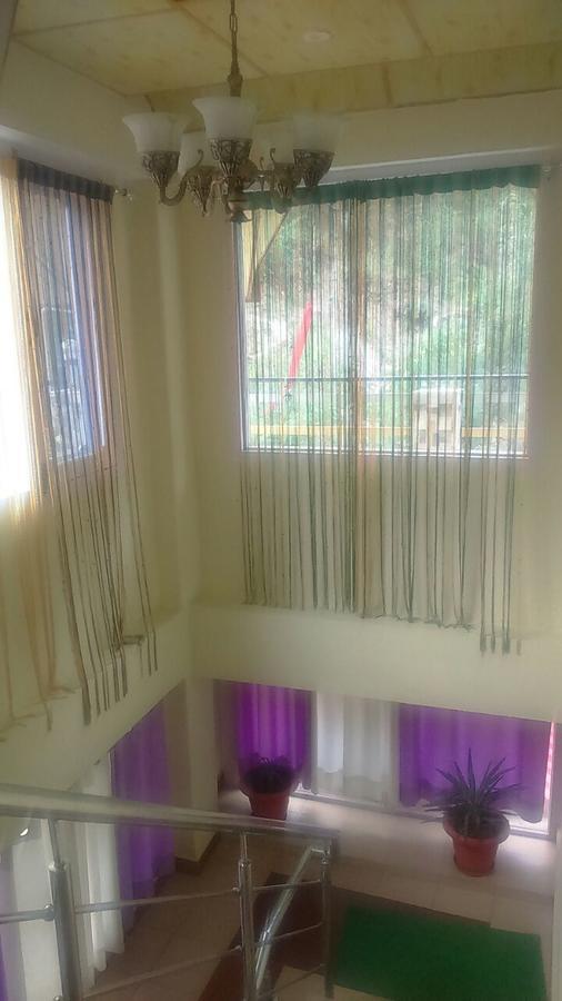 Hotel Mansarovar Banjar Ngoại thất bức ảnh