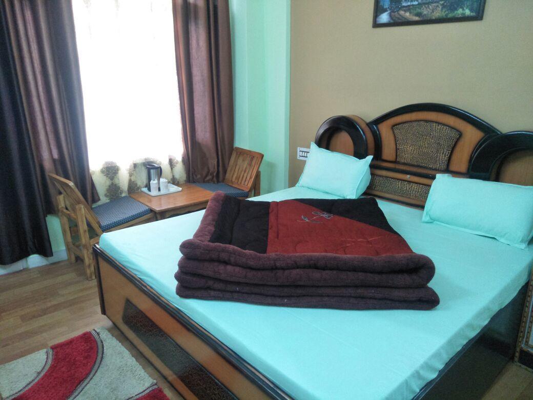 Hotel Mansarovar Banjar Ngoại thất bức ảnh